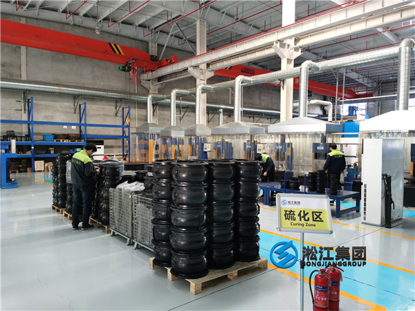 DLK52直臂云梯消防車防拉脫橡膠接頭